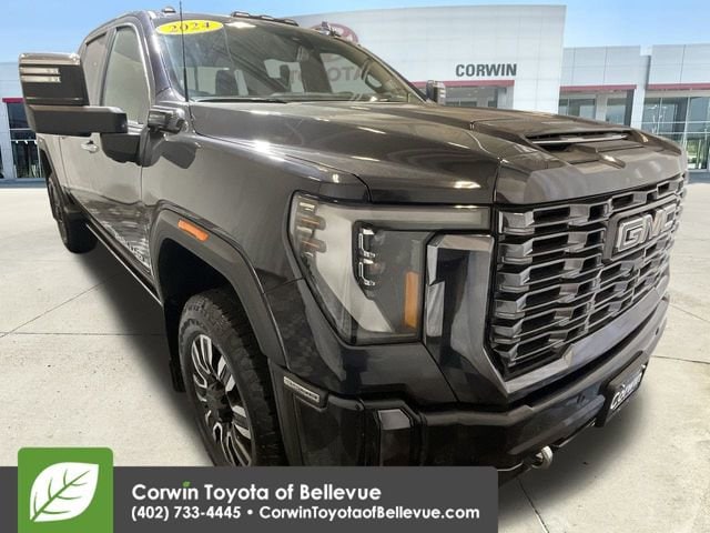 2024 GMC Sierra 3500HD Denali Ultimate's photo