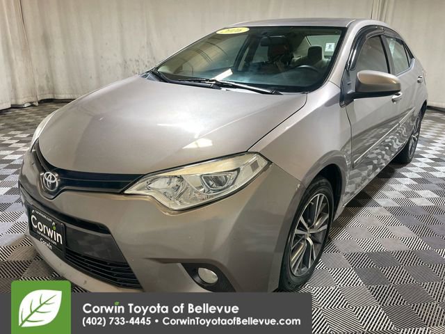 2016 Toyota Corolla LE Plus photo 4