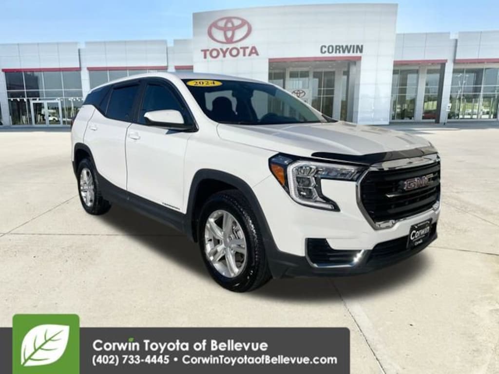 Used 2024 GMC Terrain SLE SUV