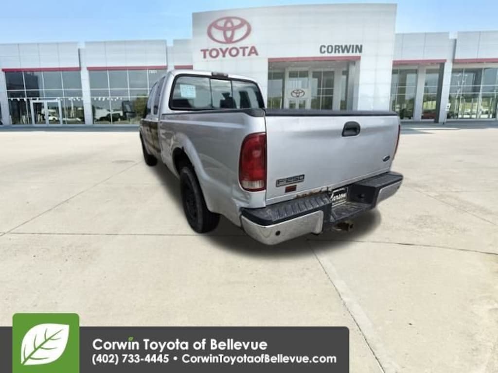 Used 2006 Ford F-250SD XL Truck Super Cab