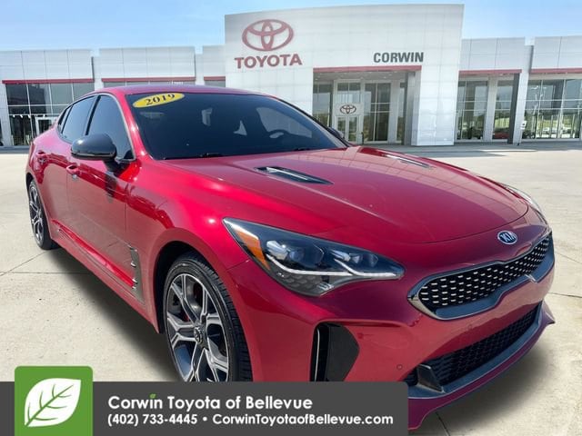 2019 Kia Stinger GT AWD's photo