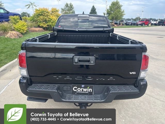 2022 Toyota Tacoma TRD Sport photo 4