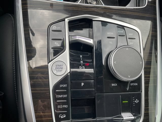 2024 BMW X7 40i - Photo 17