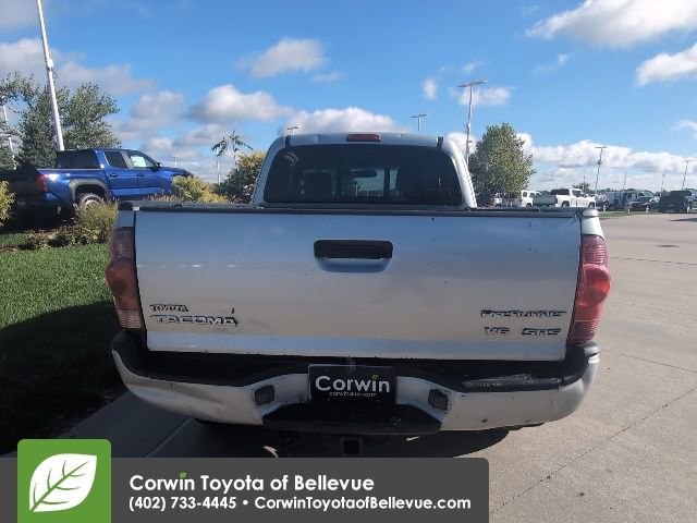 2005 Toyota Tacoma PreRunner photo 4