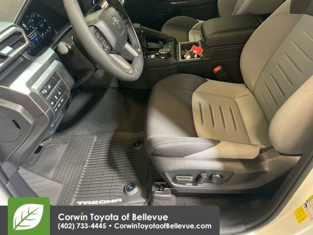 2025 Toyota Tacoma TRD Off Road - Photo 12