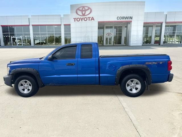 Used 2008 Dodge Dakota SXT with VIN 1D7HE32K28S529914 for sale in Bellevue, NE
