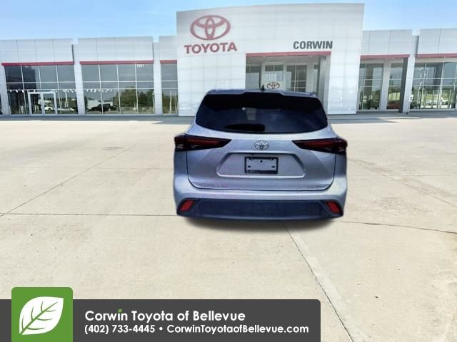 2024 Toyota Highlander XLE - Photo 18