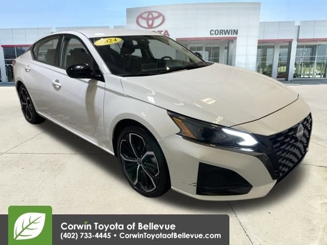 2024 Nissan Altima SR