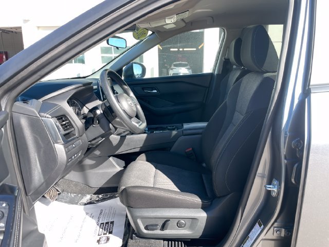 2024 Nissan Rogue SV - Photo 19