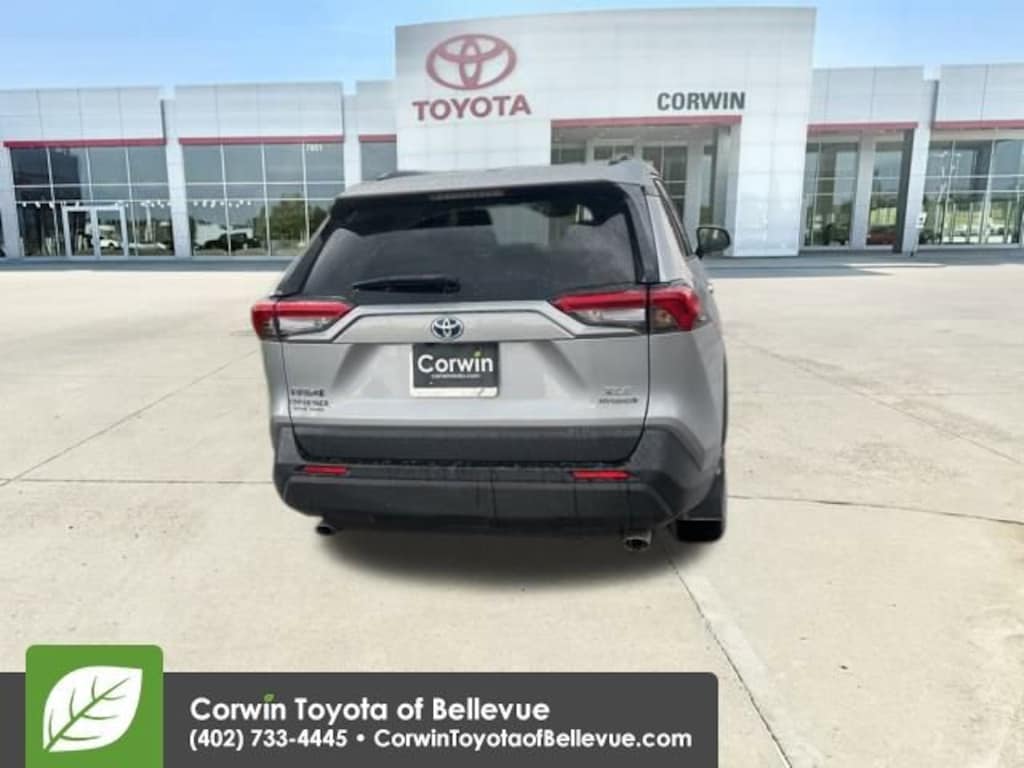 Used 2021 Toyota RAV4 Hybrid XLE SUV