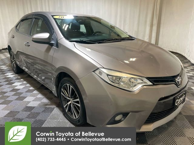 2016 Toyota Corolla LE Plus photo 2