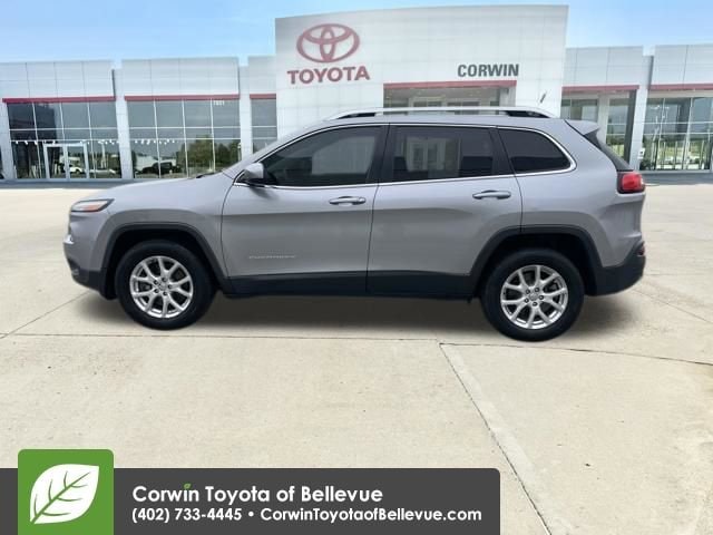 Used 2016 Jeep Cherokee Latitude with VIN 1C4PJMCB6GW170645 for sale in Bellevue, NE