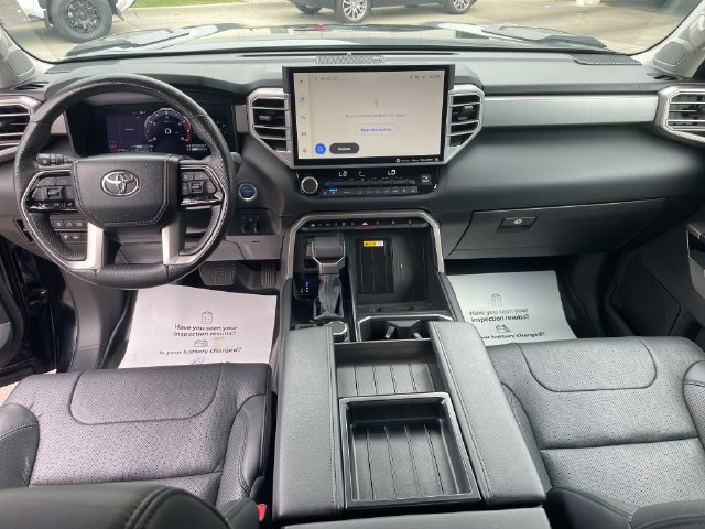 2024 Toyota Tundra Limited - Photo 13