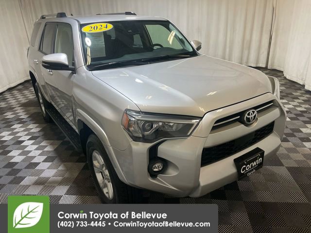 2024 Toyota 4Runner SR5 Premium photo 2