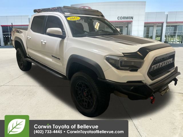 2017 Toyota Tacoma SR5 Sport TRD Pro photo 2