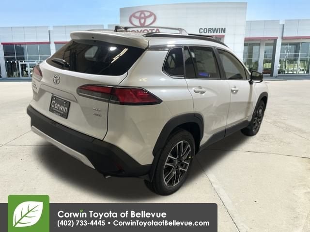 2026 Toyota Corolla Cross XLE photo 4