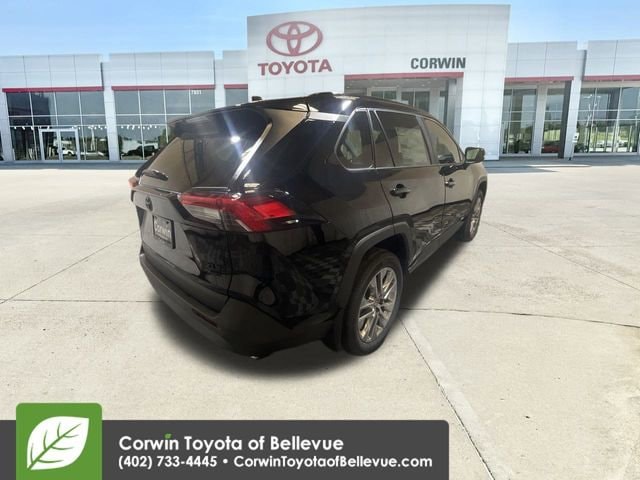 2025 Toyota RAV4 XLE Premium photo 4