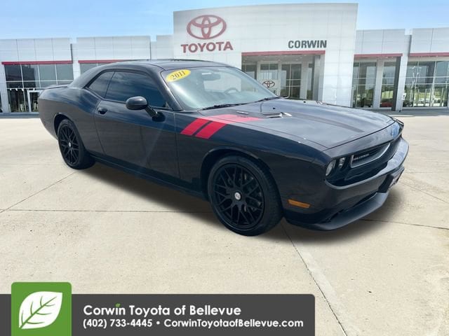 2011 Dodge Challenger R/T's photo