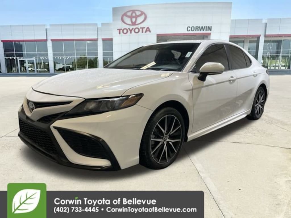 Used 2024 Toyota Camry SE Sedan