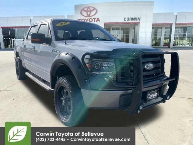 2010 Ford F-150 XL 4x4 SuperCrew 145-in's photo