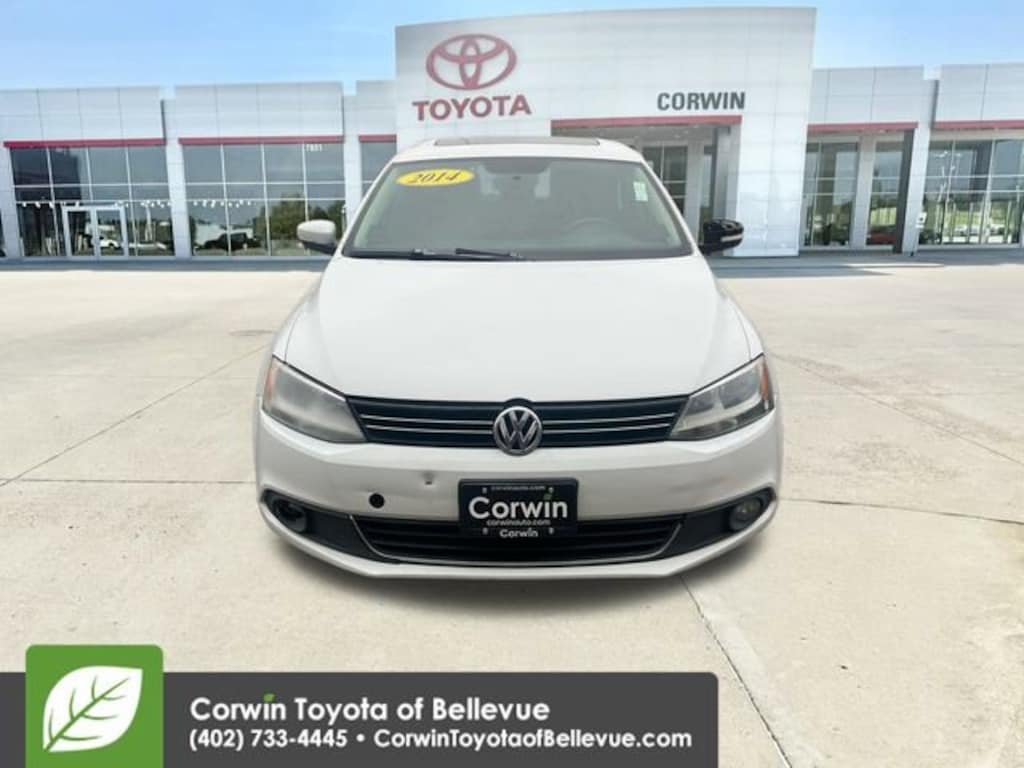 Used 2014 Volkswagen Jetta 1.8T SEL Sedan