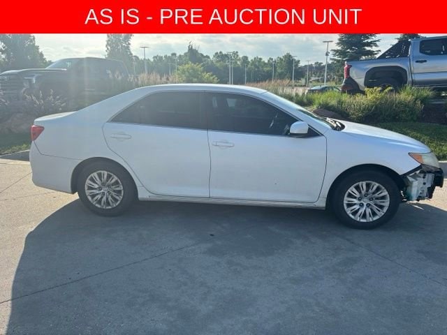2012 Toyota Camry 2.5 Auto SE's photo