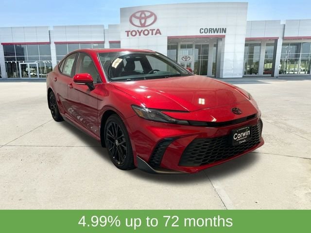 2026 Toyota Camry SE's photo