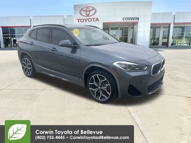 2022 BMW X2 xDrive28i's photo