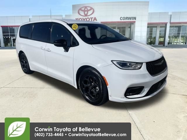 2024 Chrysler Pacifica PHEV Select