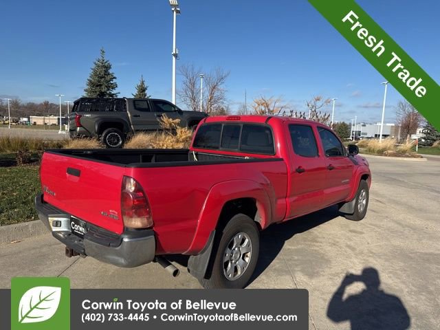 2005 Toyota Tacoma Base photo 3