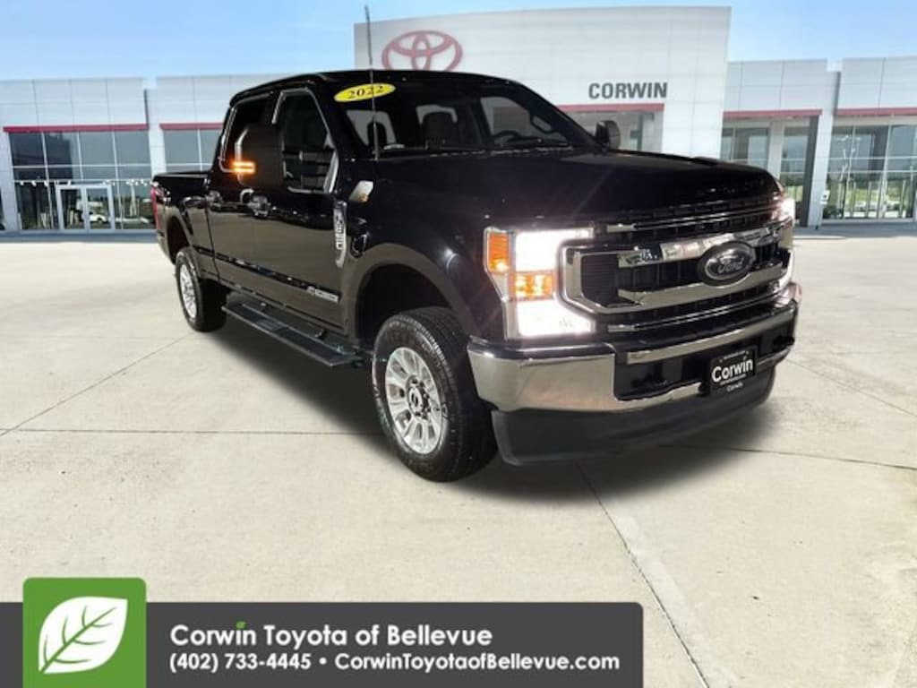 Used 2022 Ford F-250SD XLT Truck Crew Cab