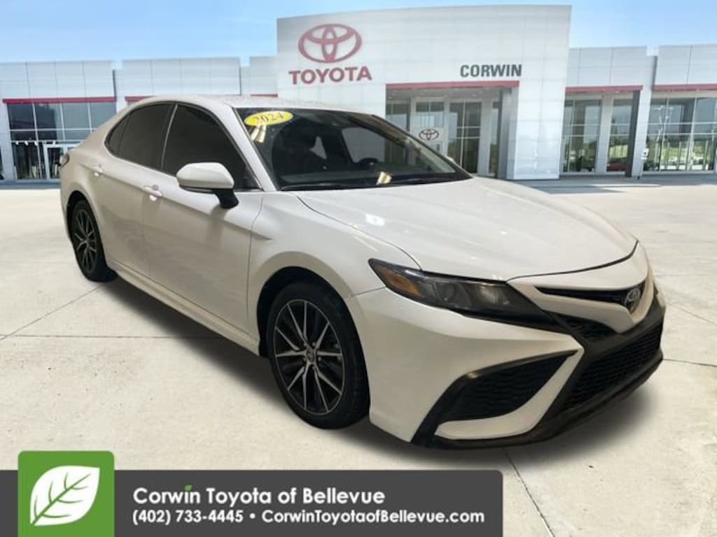 Used 2024 Toyota Camry SE Sedan