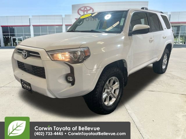2023 Toyota 4Runner SR5 photo 4