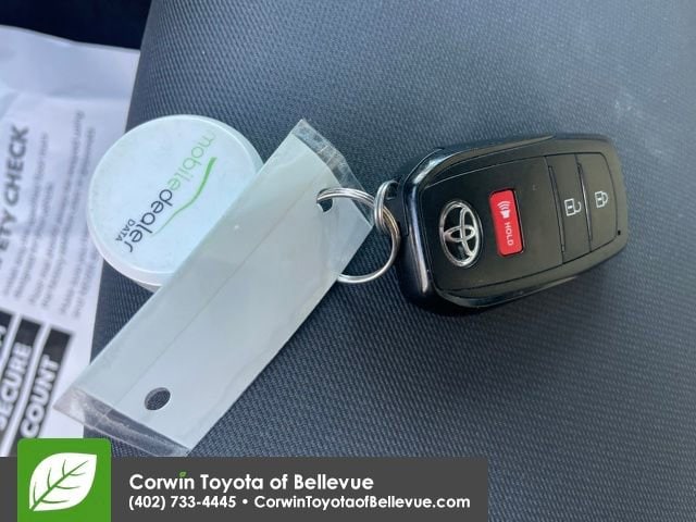 2025 Toyota Tacoma TRD Off Road - Photo 27