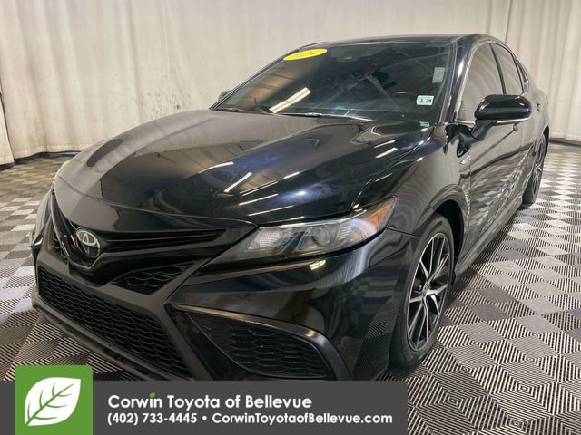 2024 Toyota Camry SE photo 4