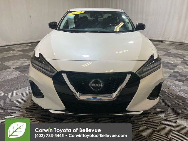 2023 Nissan Maxima SV photo 3