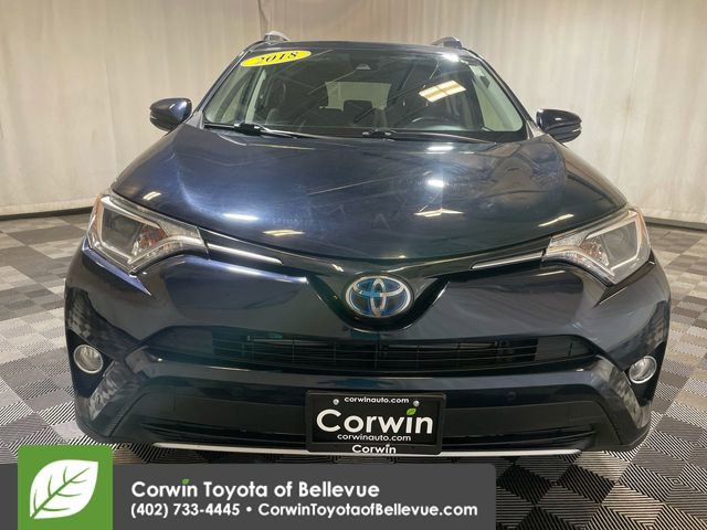 2018 Toyota RAV4 Hybrid XLE photo 3