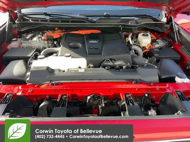 2024 Toyota Sequoia Platinum - Photo 29