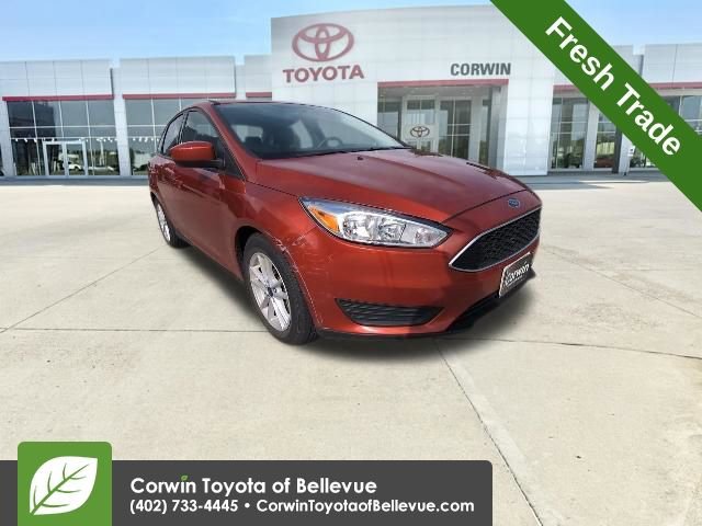 2018 Ford Focus Sedan SE's photo