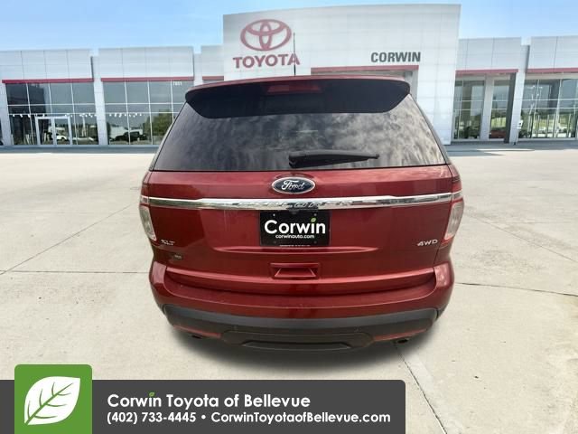 2015 Ford Explorer XLT photo 3