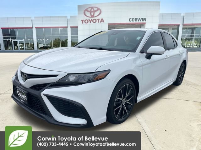 2024 Toyota Camry SE - Photo 7