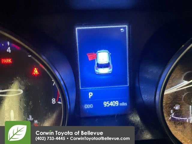 Used 2018 Toyota C-HR XLE Premium with VIN NMTKHMBX3JR043229 for sale in Bellevue, NE