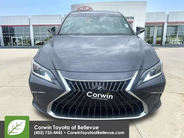 2025 Lexus ES 350 - Photo 8