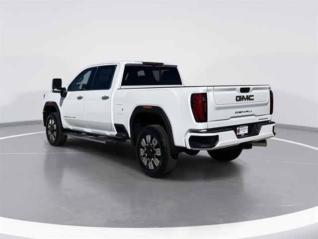 2026 GMC Sierra 3500HD Denali - Photo 6