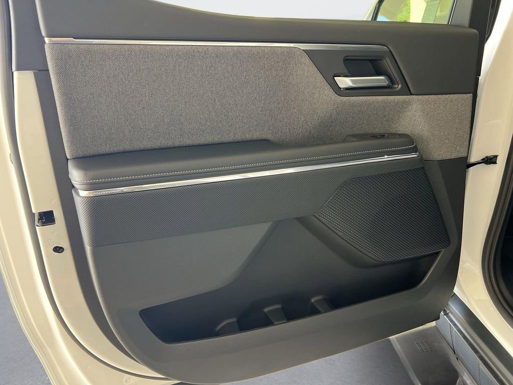 2026 GMC Sierra EV Elevation - Photo 24