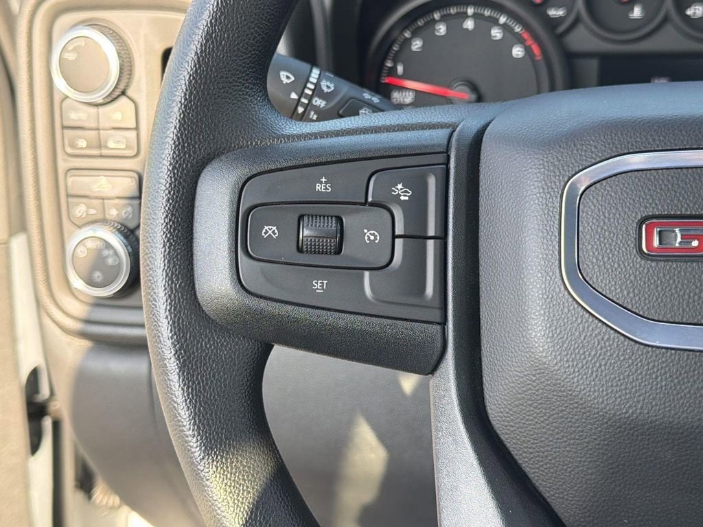 2025 GMC Sierra 1500 Pro - Photo 8