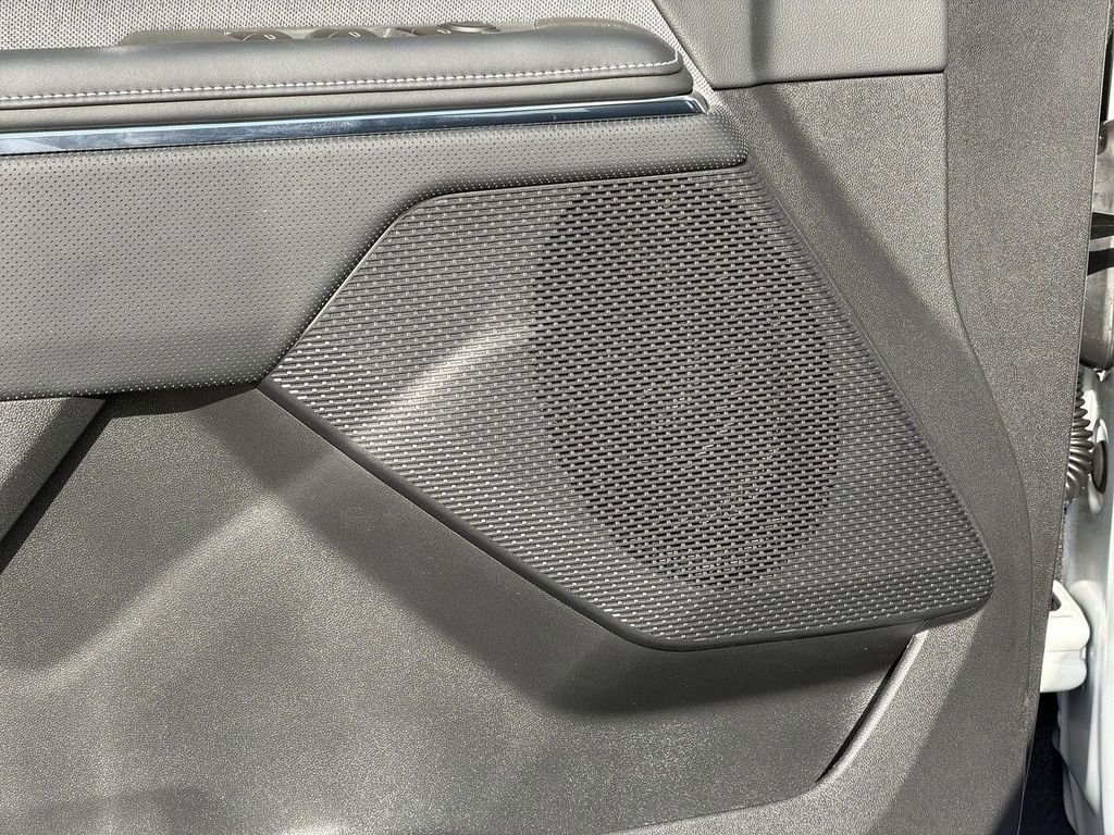 2026 GMC Sierra EV Elevation - Photo 20