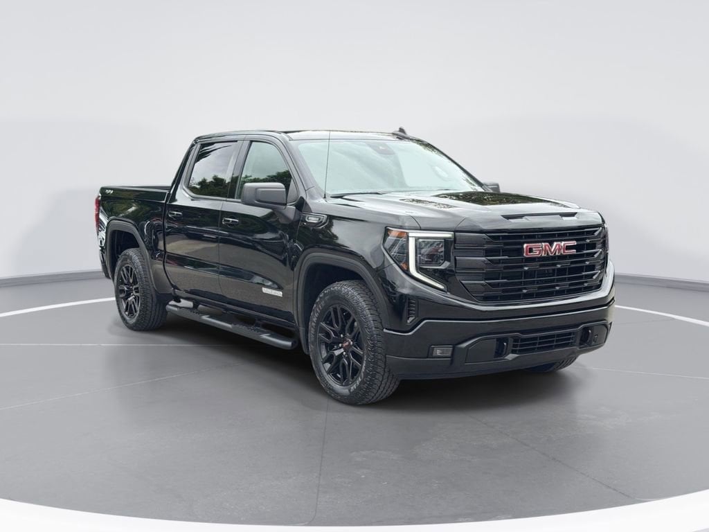2023 GMC Sierra 4WD Crew Cab Short Box Elevation's photo