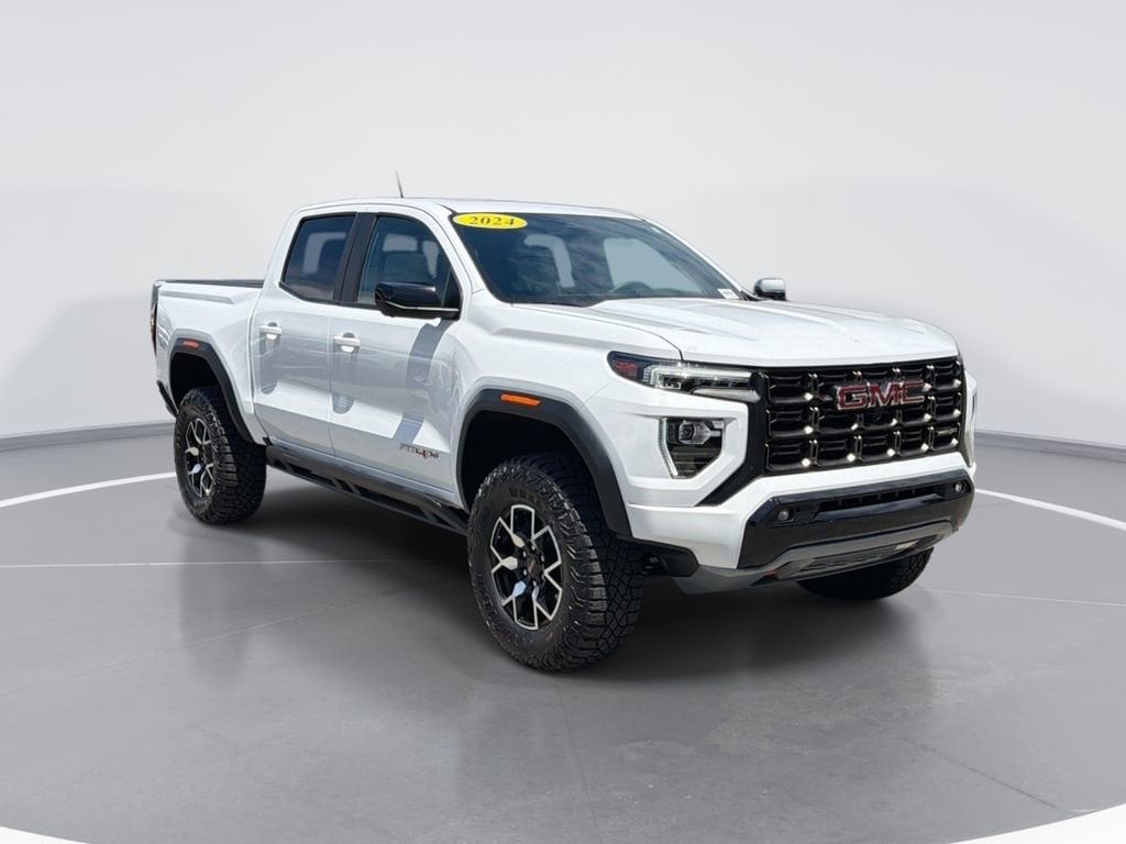 2024 GMC Canyon 4WD AT4X Crew Cab Short Box's photo