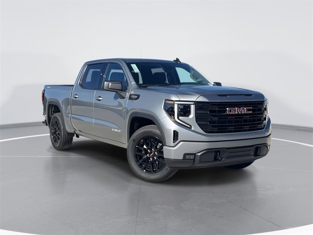 2026 GMC Sierra Base's photo